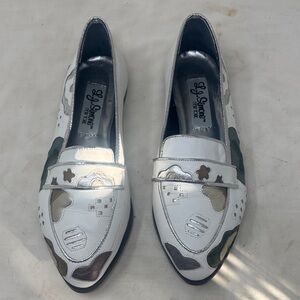 Stylish L.J. Simone  White Loafers size 8B